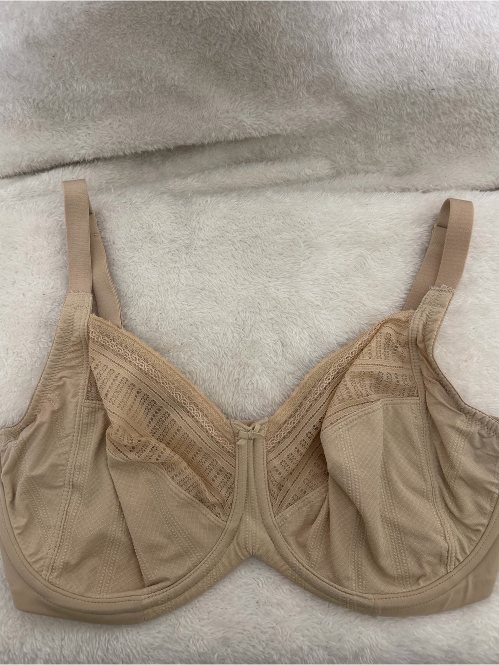 Lilyette by Bali Enchantment Lace Minimizer Bra size 36DD